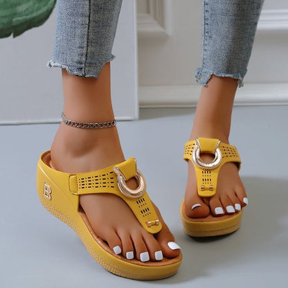 Flip-toe sandals for women