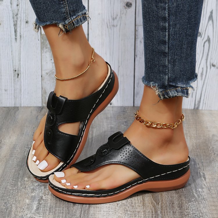 Flip-flop sandals for women