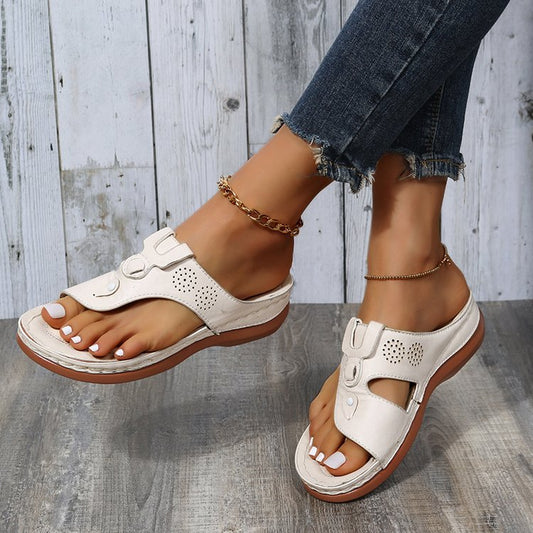 Flip-flop sandals for women